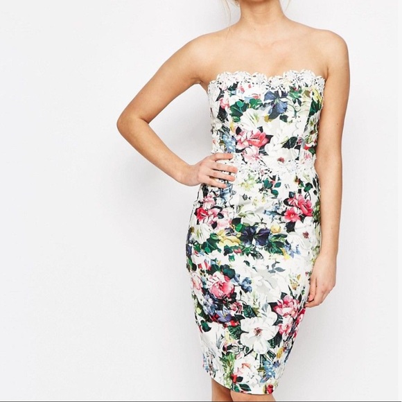 paper dolls curve dresses